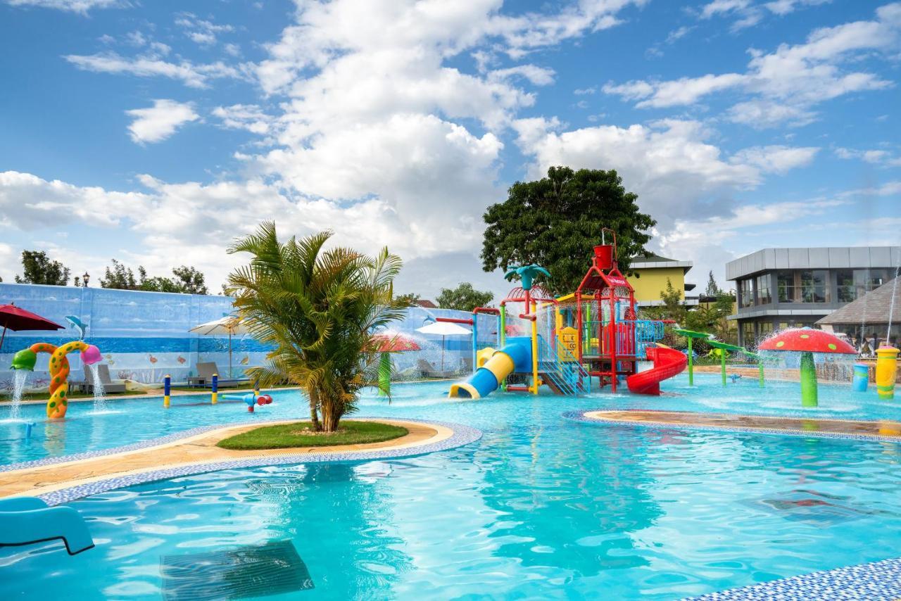 Fun Retreat Resort, Hotel And Ayurveda Spa Arusha Exteriör bild